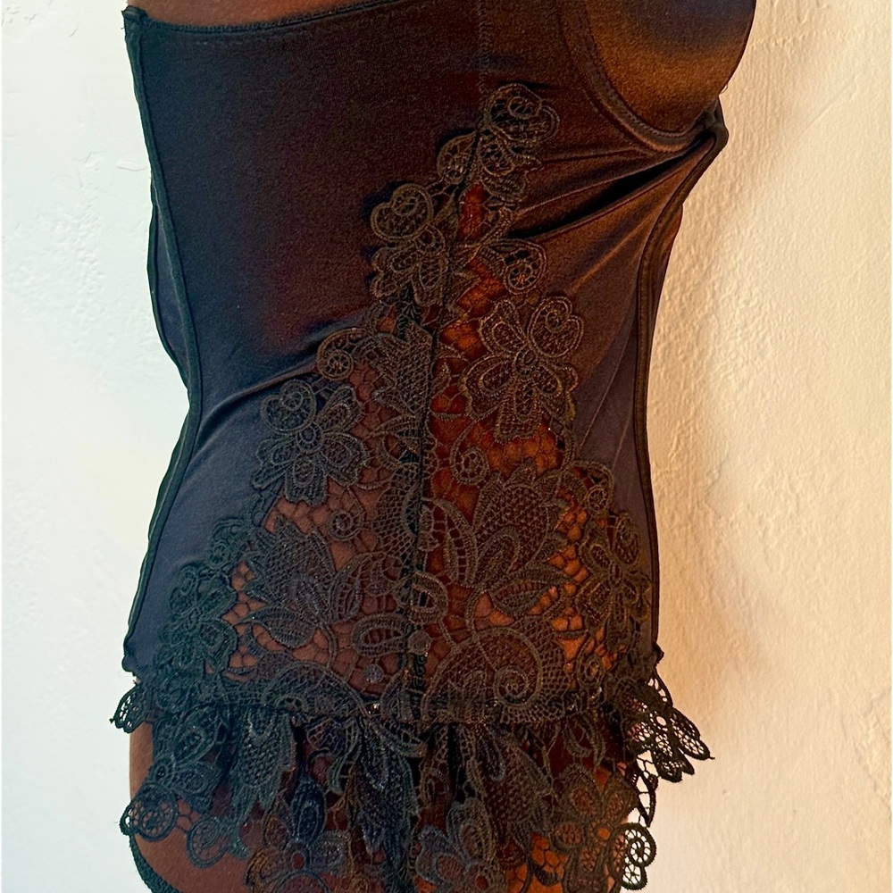 Elegant Black Lace Corset, Fredrick’s of Hollywood Lingerie, nightwear, Sz Small - Picture 11 of 12